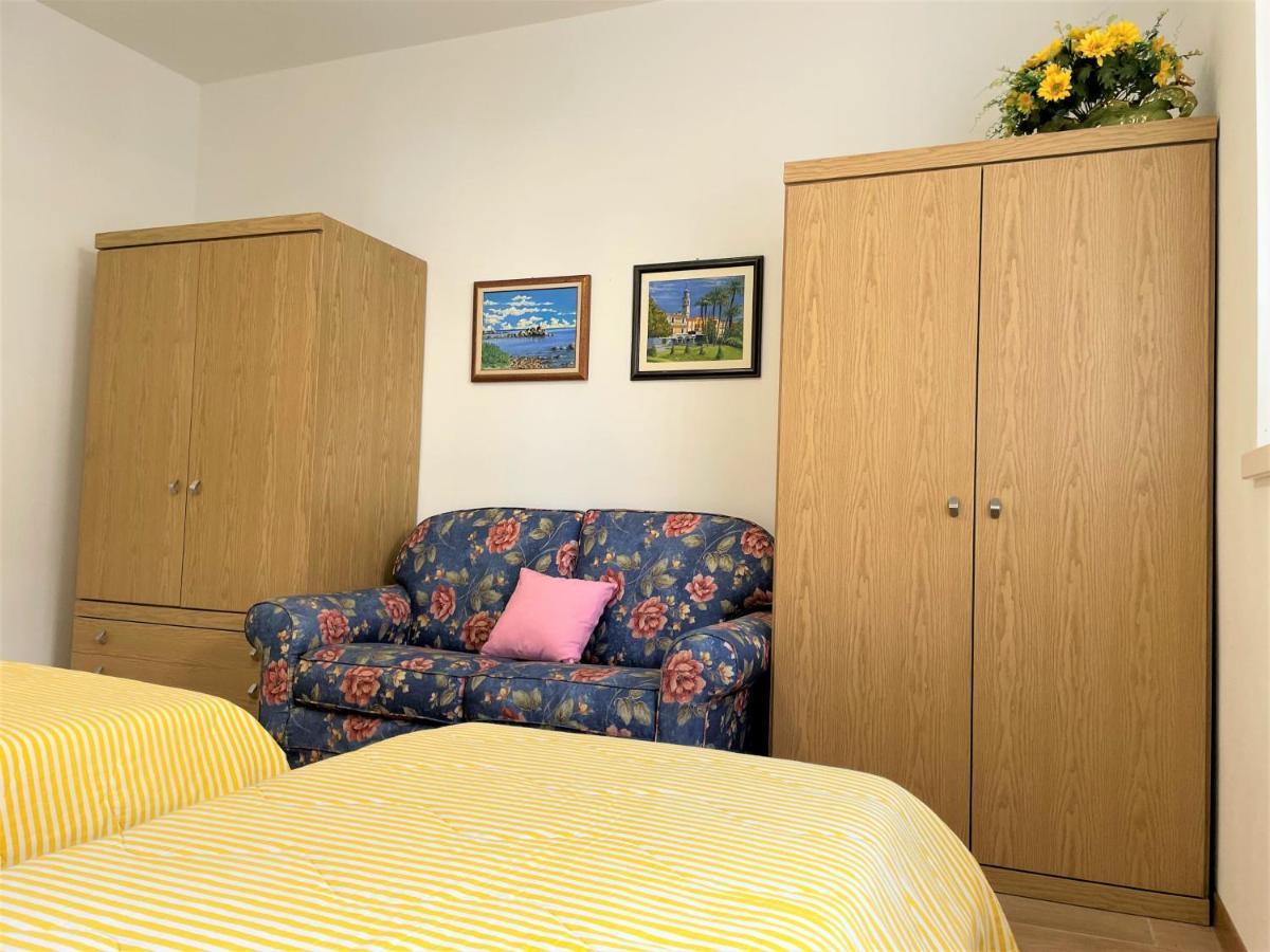 Apartamento Giorni Felici Tutto Nuovo, Giardino, Parcheggio Verbania Exterior foto