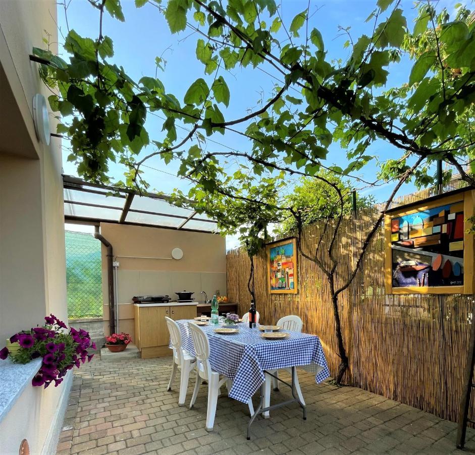 Apartamento Giorni Felici Tutto Nuovo, Giardino, Parcheggio Verbania Exterior foto